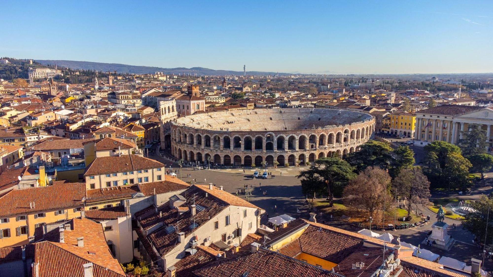 Casa Nicola Dietro L'Arena เวโรนา ภายนอก รูปภาพ